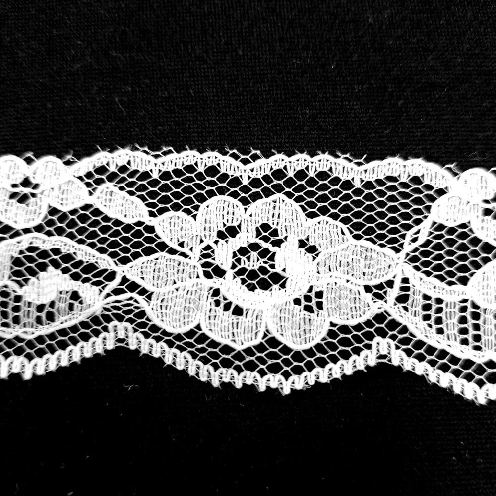 Vintage Floral Lace Trim White 10ft Long 1.5 Inch Wide 1990s Sewing Notion
